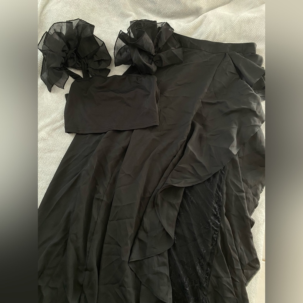 SHEIN Black Top (M) & Skirt (S) Set.